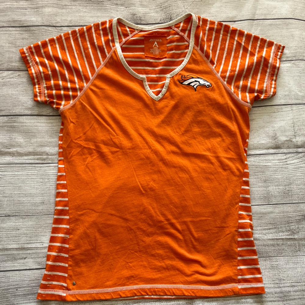Antigua Denver Broncos Women's Football T-Shirt Size Med